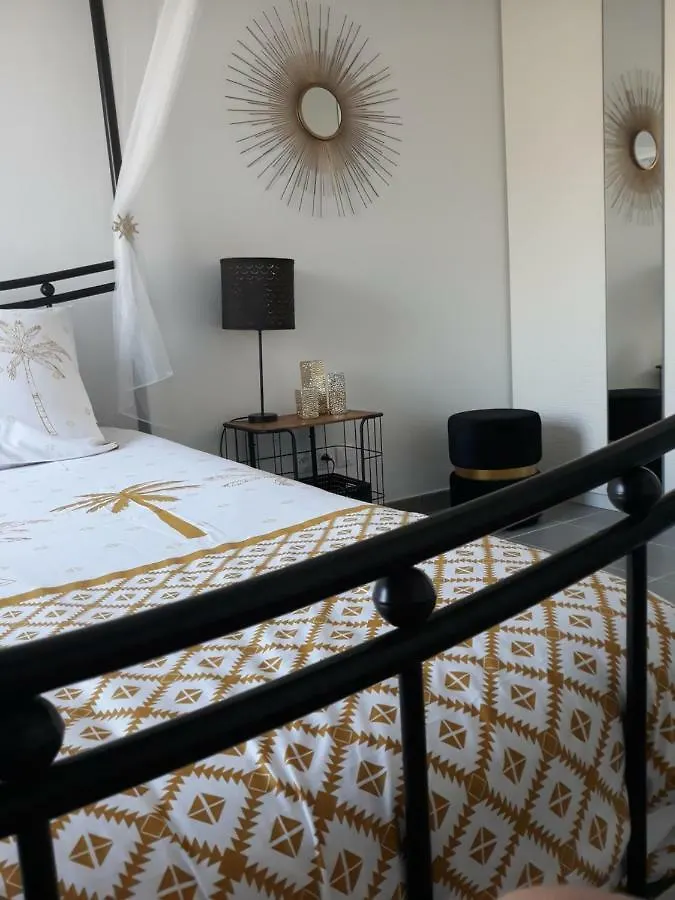 Apartment Appartement Neuf A 2Min Du Village De Marques Et Du Stadium Miramas